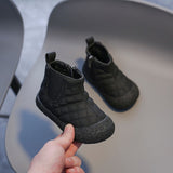 Kid’s winter boots